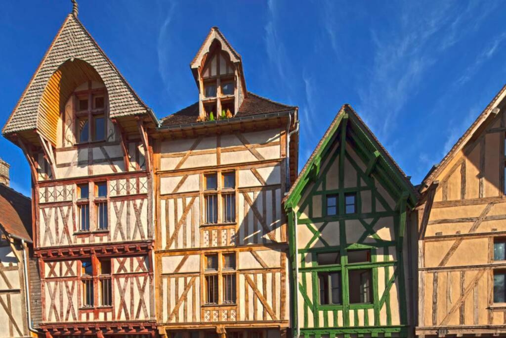Colibri Studio Coeur De Ville Mon Groom Troyes Exteriér fotografie